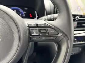 Toyota Yaris Cross (2025) thumbnail 16