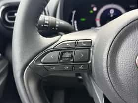 Toyota Yaris Cross (2025) thumbnail 18