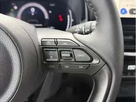 Toyota Yaris Cross (2025) thumbnail 19
