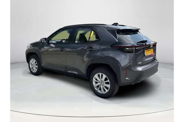 Toyota Yaris Cross (2023) thumbnail 3