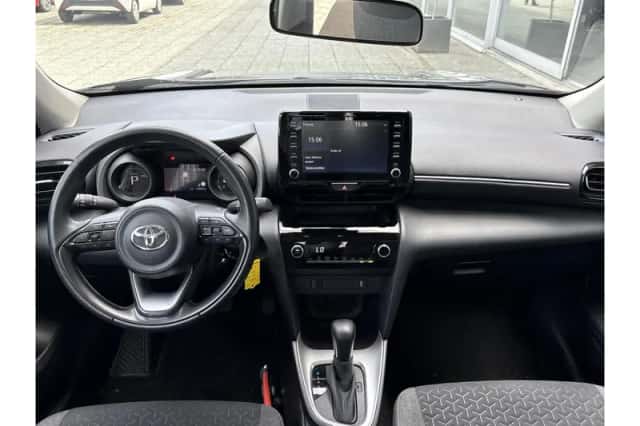 Toyota Yaris Cross (2023) thumbnail 6