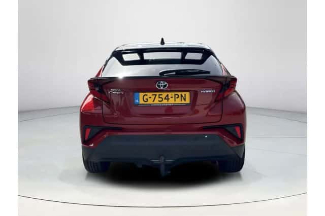 Toyota C-HR (2019) thumbnail 5
