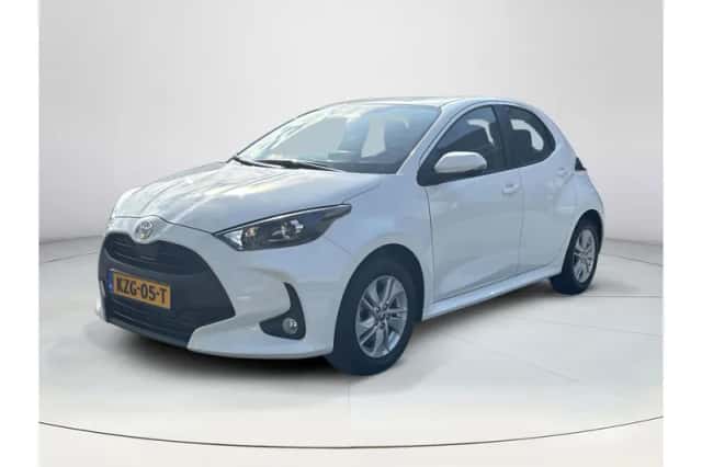 Toyota Yaris (2026) thumbnail 1