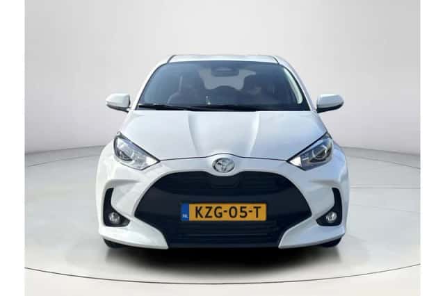 Toyota Yaris (2026) thumbnail 5