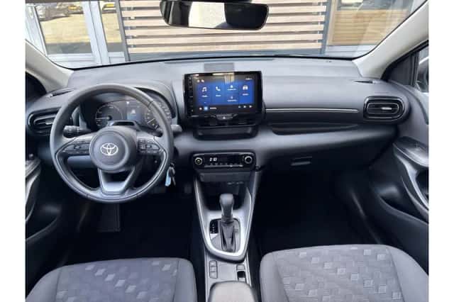 Toyota Yaris (2026) thumbnail 6