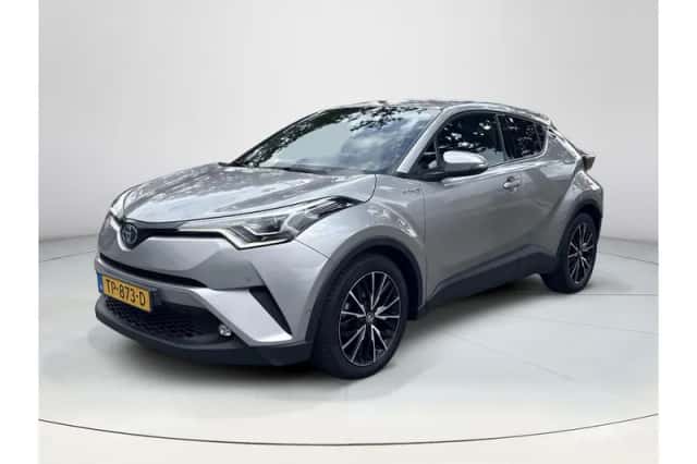 Toyota C-HR (2018) thumbnail 1