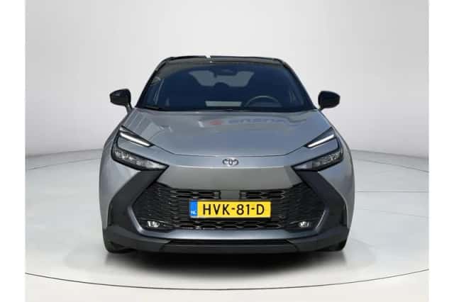 Toyota C-HR (2025) thumbnail 4