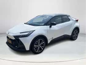 Toyota C-HR (2023) thumbnail 1