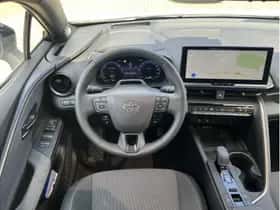 Toyota C-HR (2023) thumbnail 28