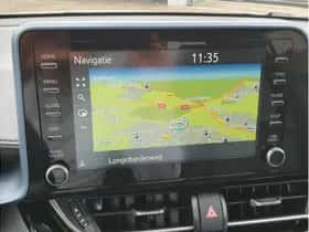 Toyota C-HR (2020) thumbnail 15