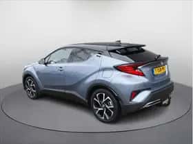 Toyota C-HR (2020) thumbnail 3