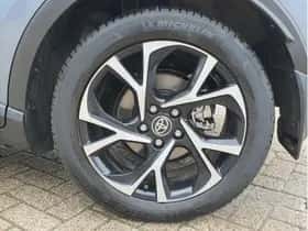 Toyota C-HR (2020) thumbnail 34
