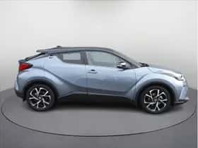 Toyota C-HR (2020) thumbnail 6