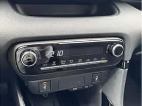 Toyota Yaris (2024) thumbnail 14