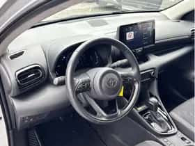 Toyota Yaris (2024) thumbnail 15