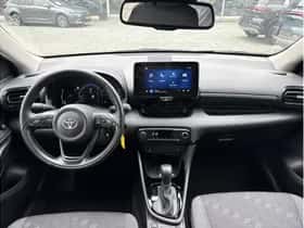 Toyota Yaris (2024) thumbnail 6