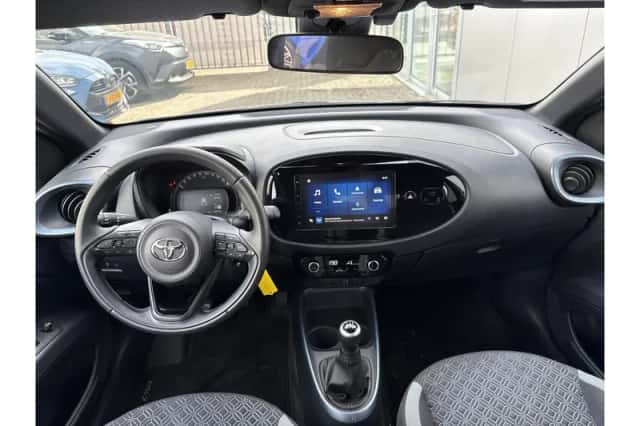 Toyota Aygo X (2025) thumbnail 6