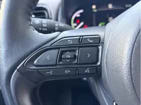 Toyota Yaris Cross (2024) thumbnail 17