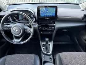 Toyota Yaris Cross (2024) thumbnail 6