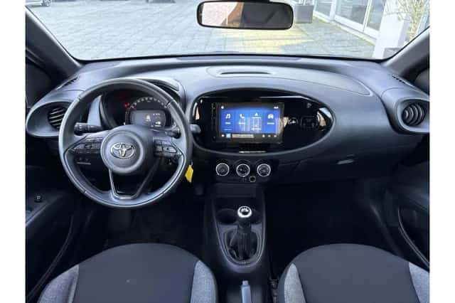Toyota Aygo X (2025) thumbnail 6