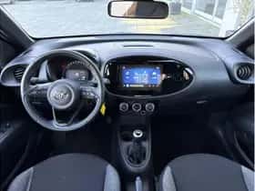 Toyota Aygo X (2025) thumbnail 6