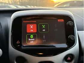Toyota Aygo (2017) thumbnail 11