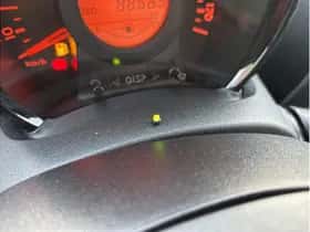 Toyota Aygo (2017) thumbnail 18