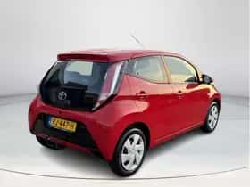 Toyota Aygo (2017) thumbnail 28
