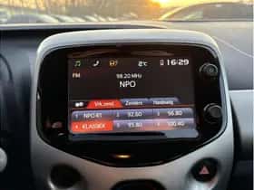 Toyota Aygo (2017) thumbnail 10
