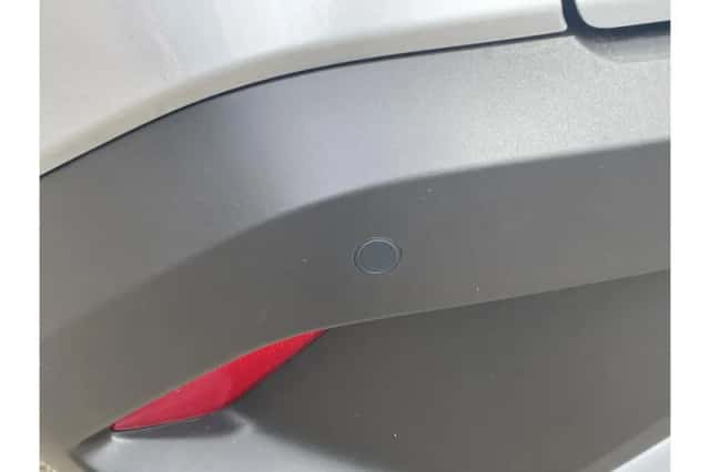 Toyota Corolla (2023) thumbnail 4