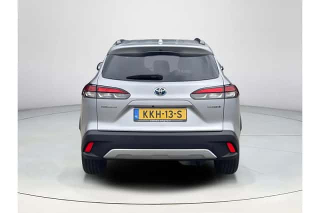 Toyota Corolla (2023) thumbnail 5
