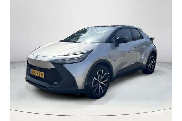 Toyota C-HR (2025) thumbnail 1