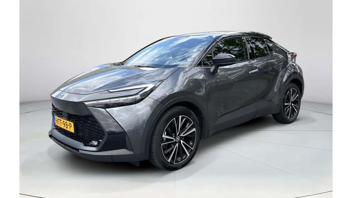 Toyota C-HR (2025) — foto 1