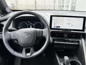 Toyota C-HR (2025) thumbnail 22