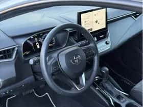 Toyota Corolla (2025) thumbnail 17
