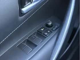 Toyota Corolla (2025) thumbnail 25