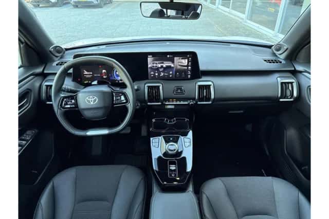 Toyota Urban Cruiser (2026) thumbnail 6