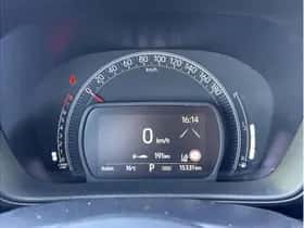 Toyota Aygo X (2023) thumbnail 9