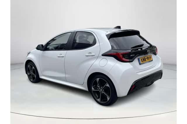 Toyota Yaris (2026) thumbnail 3