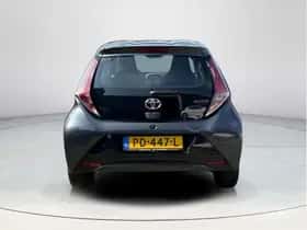 Toyota Aygo (2017) thumbnail 5
