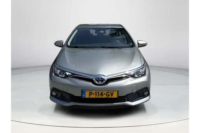 Toyota Auris (2019) thumbnail 4