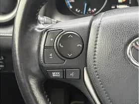 Toyota RAV4 (2016) thumbnail 15