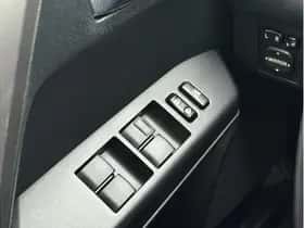 Toyota RAV4 (2016) thumbnail 23