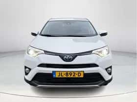 Toyota RAV4 (2016) thumbnail 4
