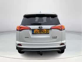 Toyota RAV4 (2016) thumbnail 5