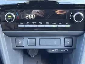 Toyota Yaris Cross (2024) thumbnail 17