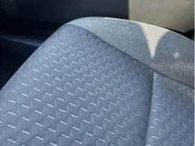 Toyota Yaris Cross (2024) thumbnail 32