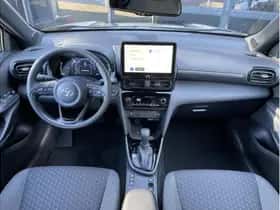 Toyota Yaris Cross (2024) thumbnail 6