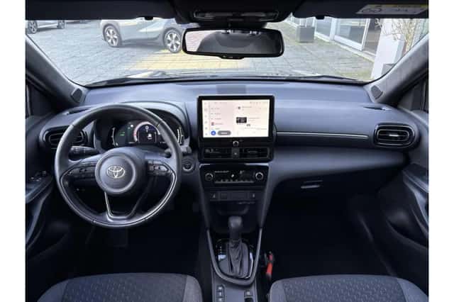 Toyota Yaris Cross (2025) thumbnail 6
