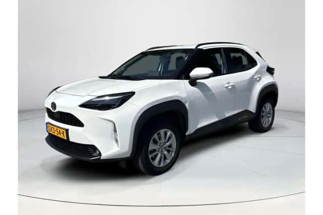 Toyota Yaris Cross (2024) thumbnail 1